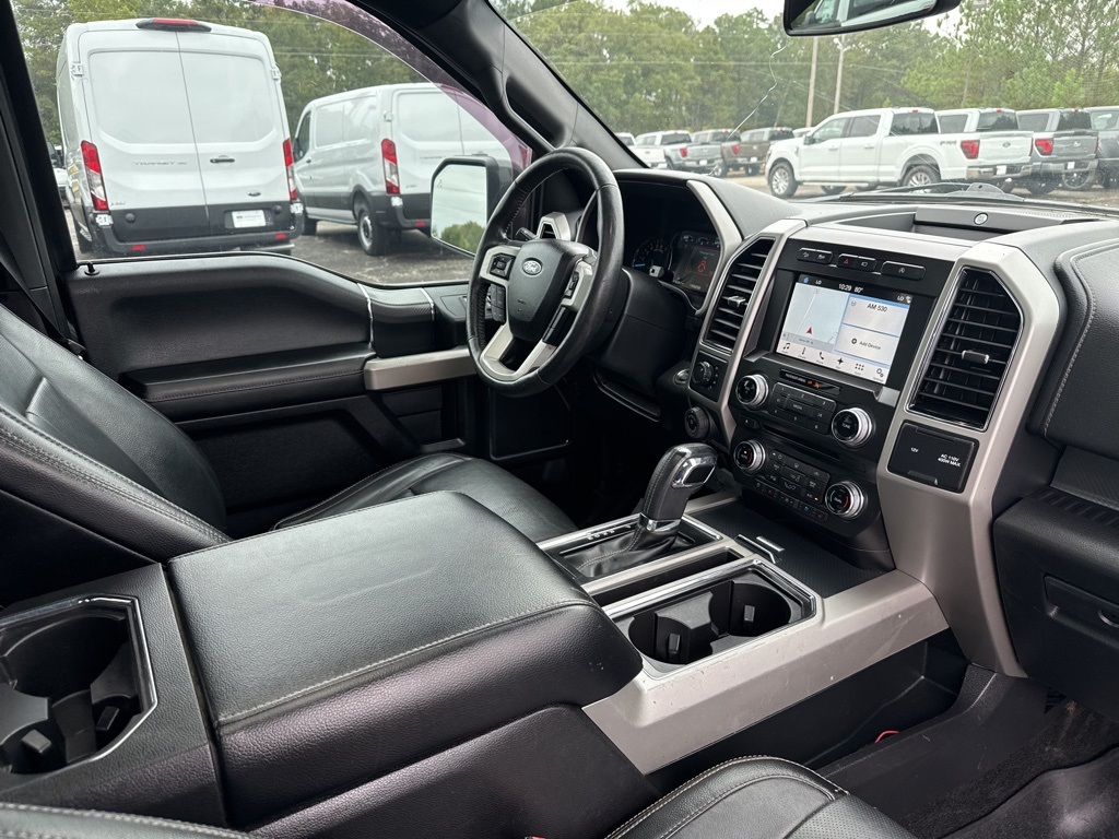 2018 Ford F-150 Lariat FX4 photo 9
