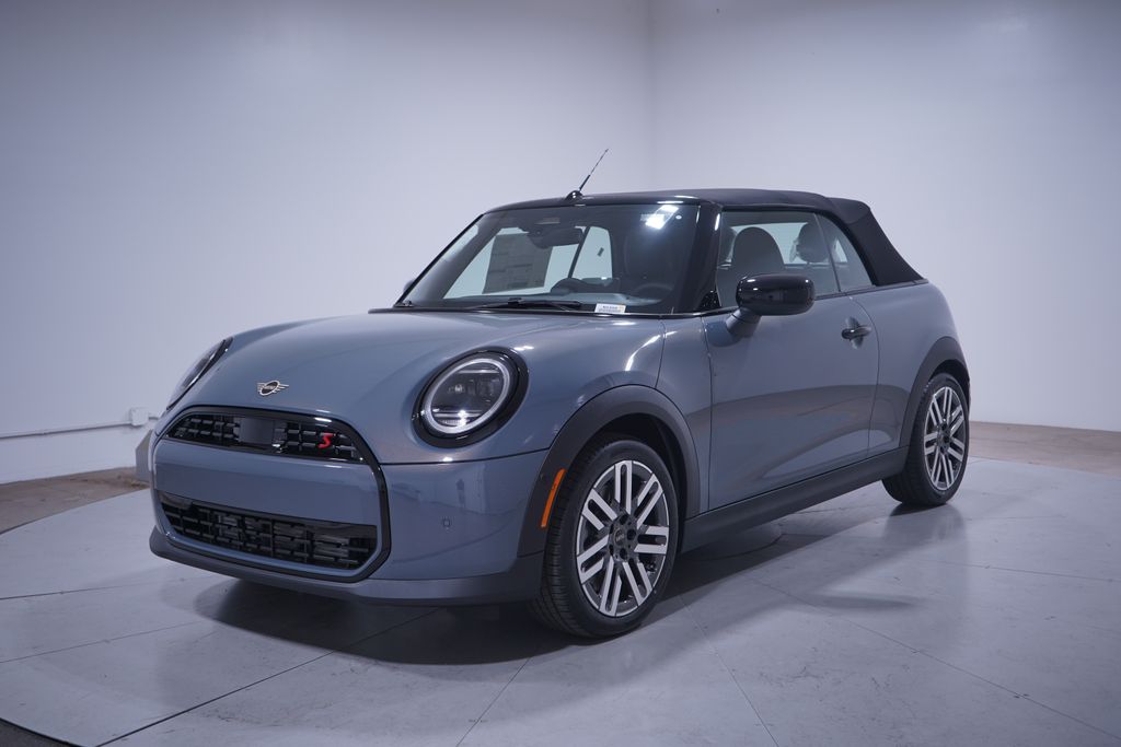 2026 MINI Convertible S's photo