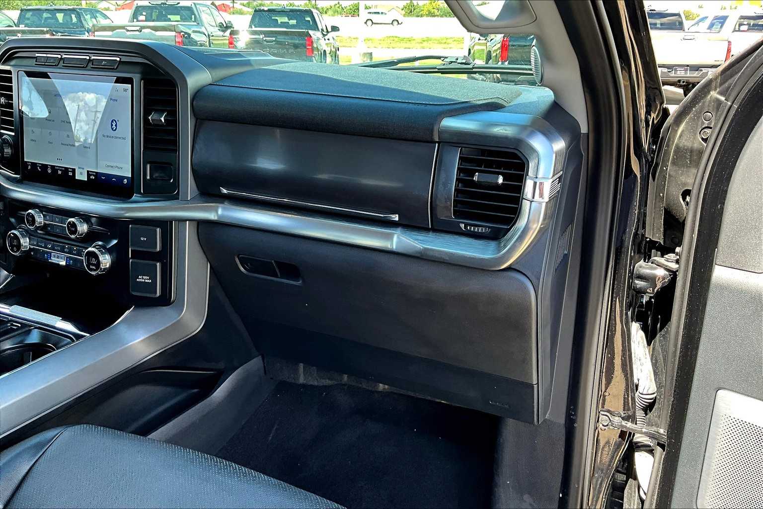 2021 Ford F-150 Lariat photo 17