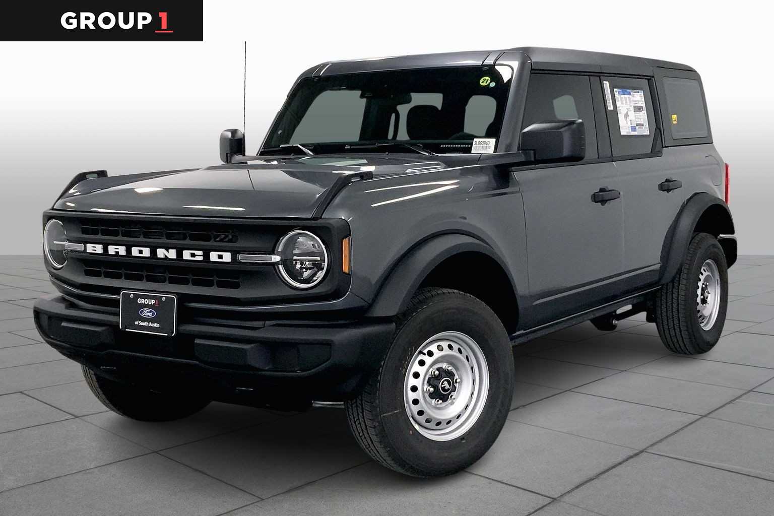 2025 Ford Bronco 4-Door Base's photo