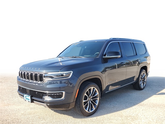 2023 Jeep Wagoneer Series III photo 3