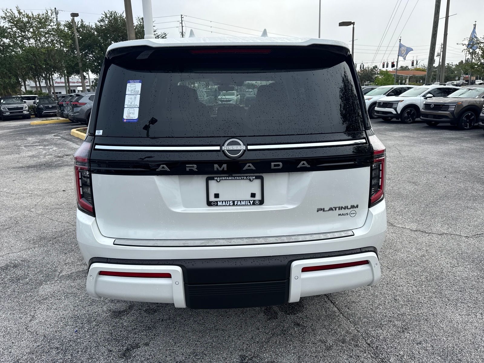 2026 Nissan Armada Platinum photo 3