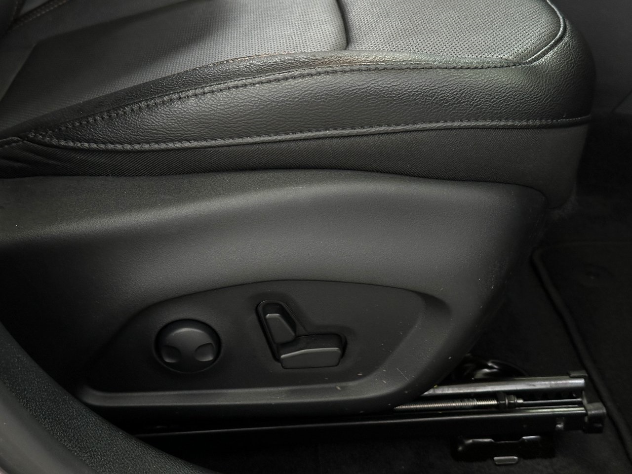2024 Jeep Compass Limited photo 15