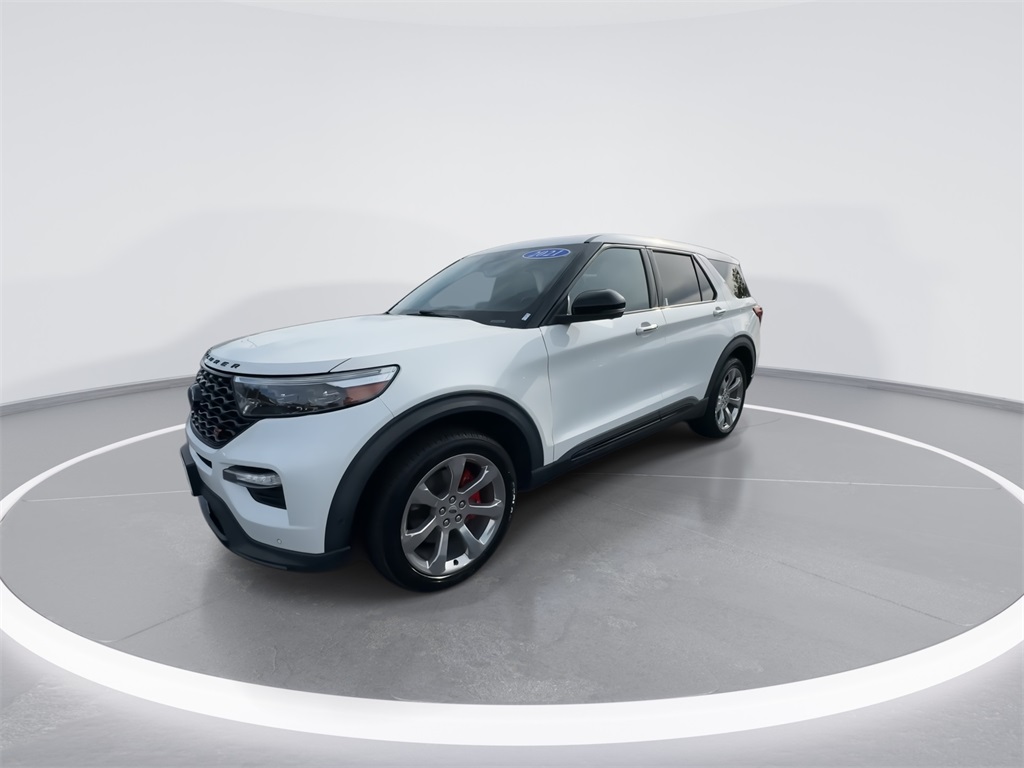 2021 Ford Explorer ST photo 4