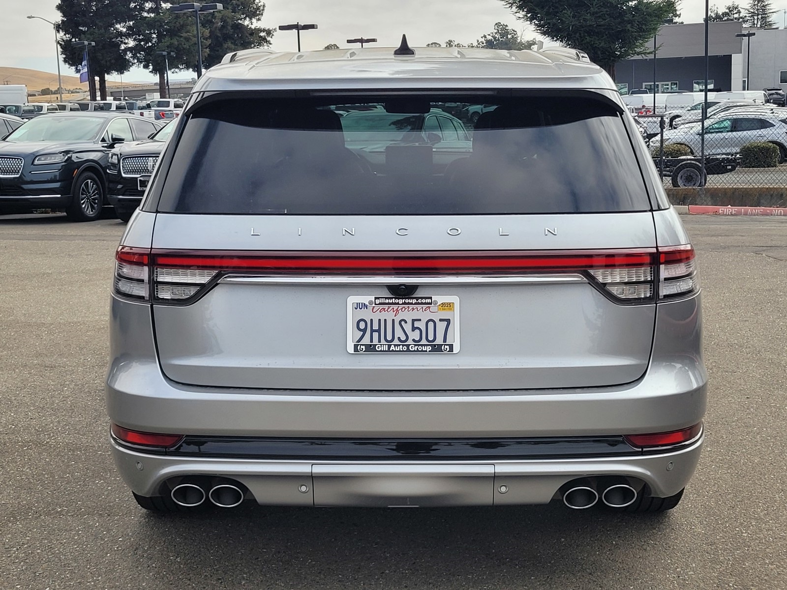 2023 Lincoln Aviator Reserve photo 2