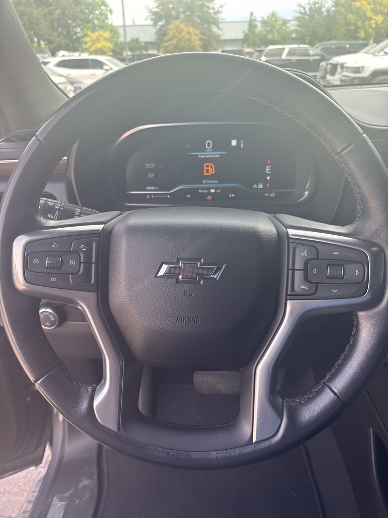 2022 Chevrolet Suburban Z71 photo 20