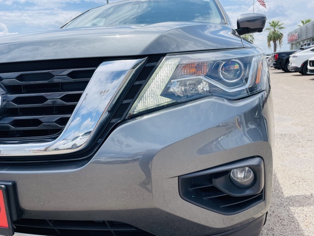 2020 Nissan Pathfinder SL photo 5
