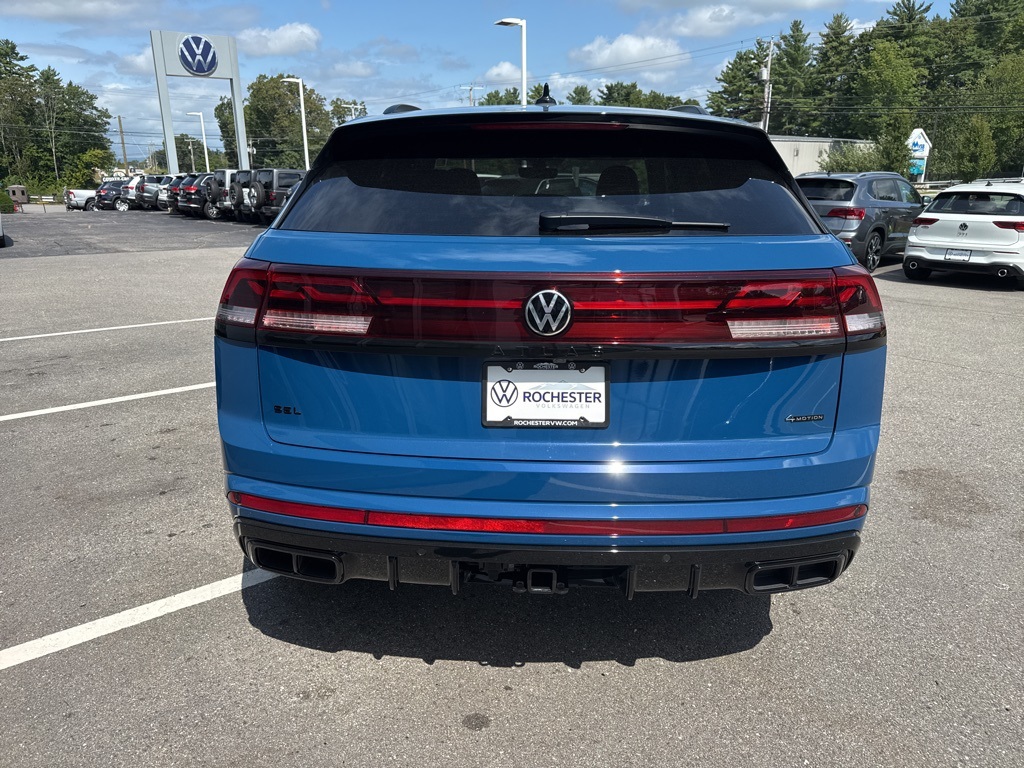 2026 Volkswagen Atlas Cross Sport SEL R-Line photo 9
