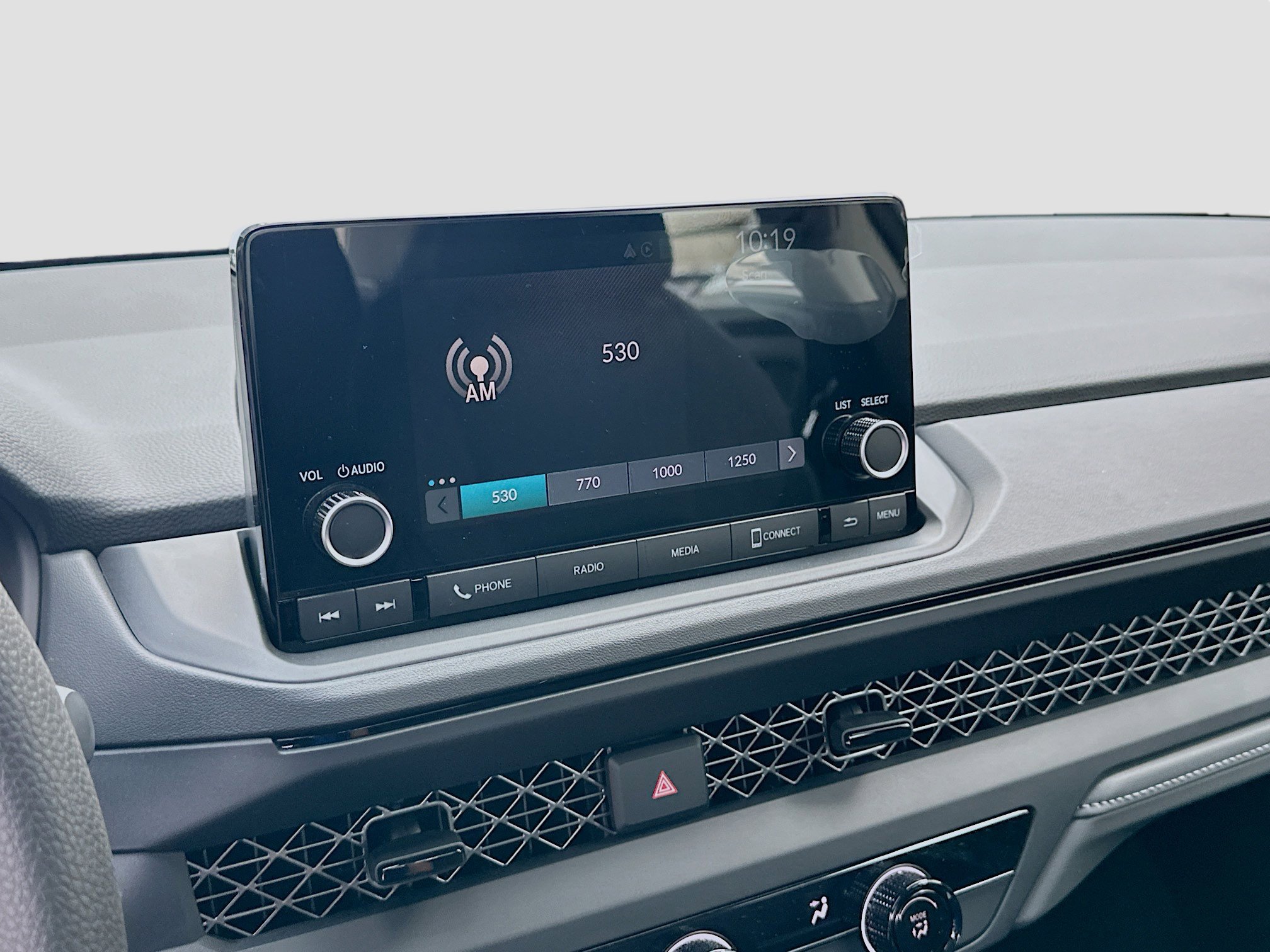 2025 Honda Accord LX photo 10