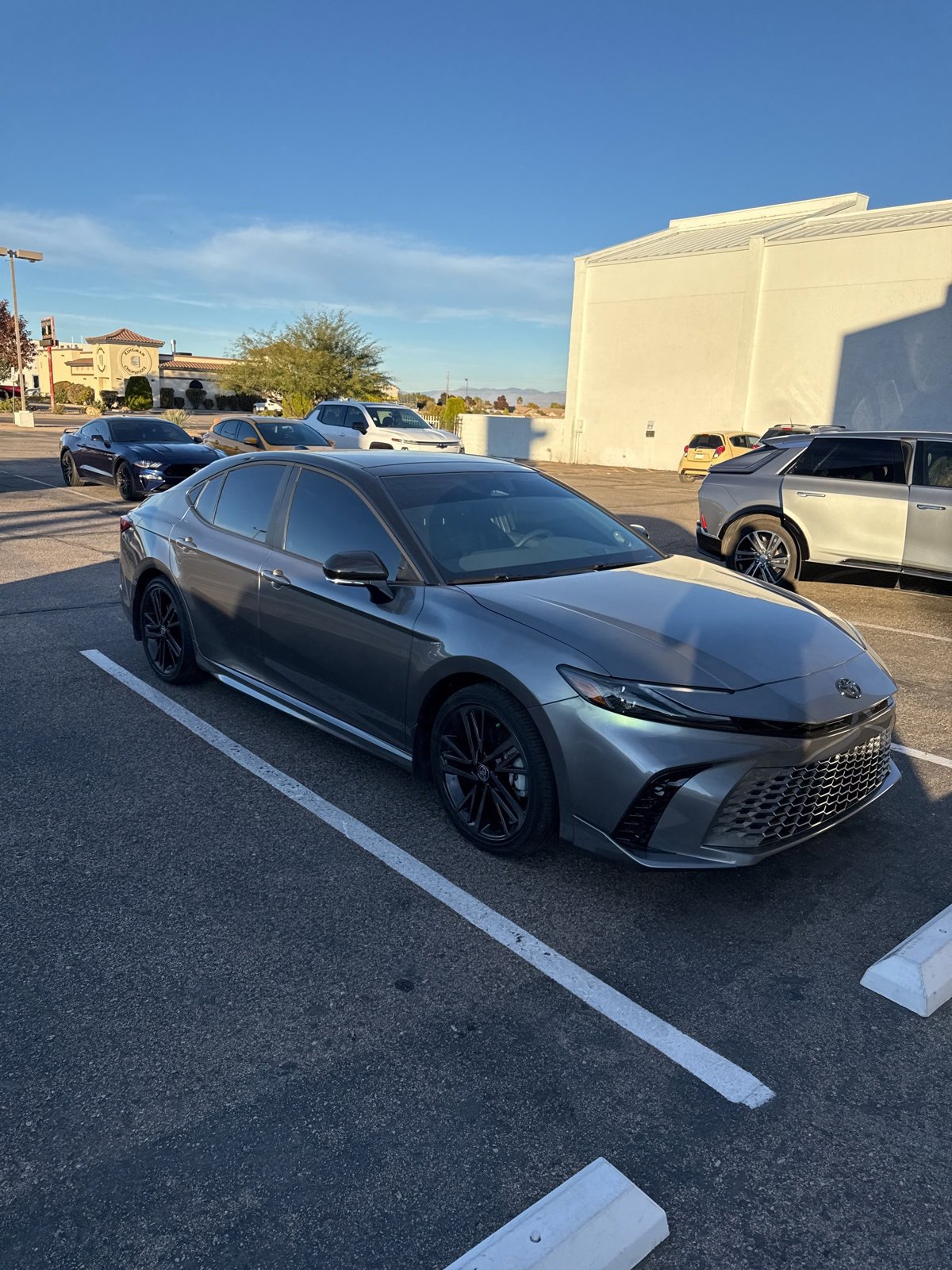 2025 Toyota Camry LE photo 2