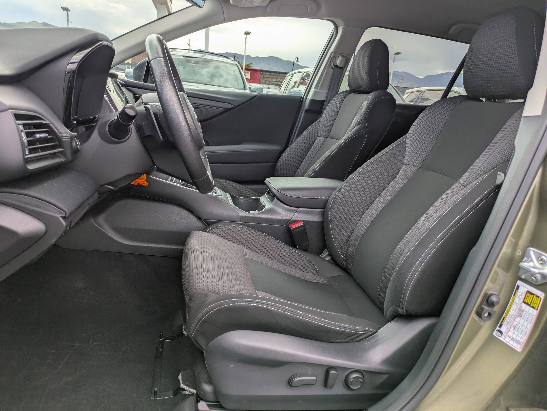 2023 Subaru Outback Premium photo 22