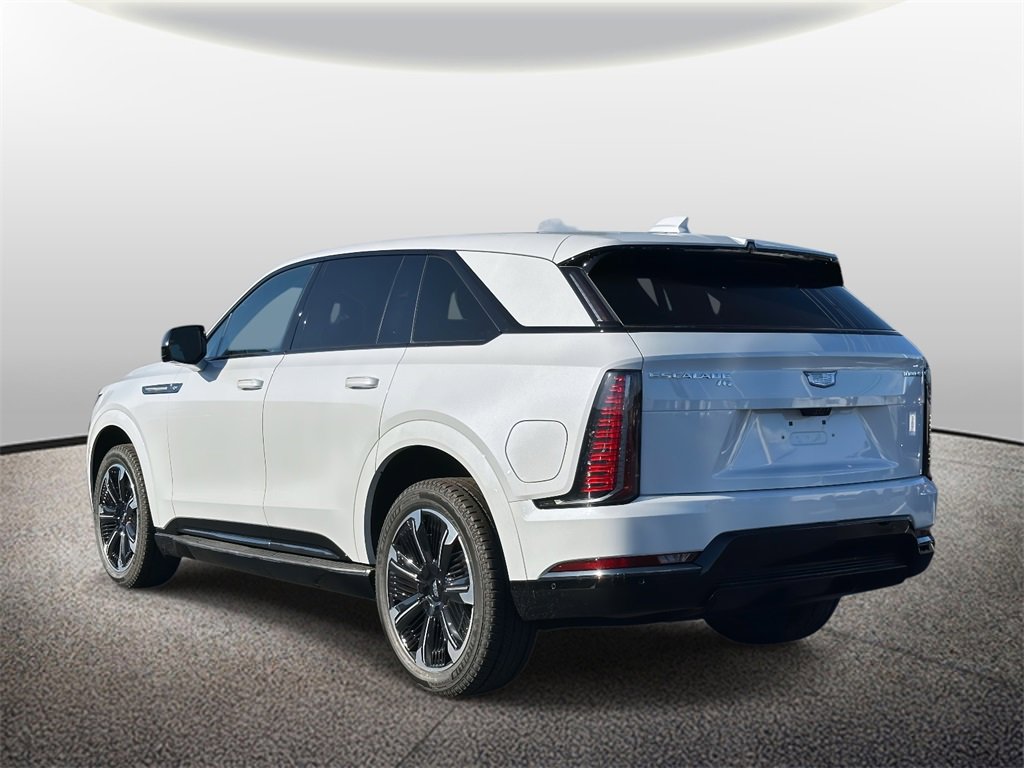 2026 Cadillac Escalade IQ Sport photo 2