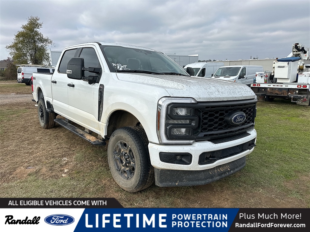2024 Ford F-250 Super Duty XL's photo