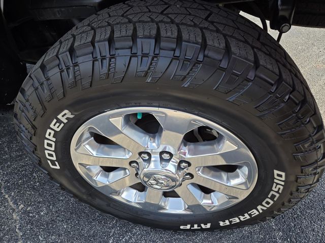 2022 Ram 2500 Laramie photo 13