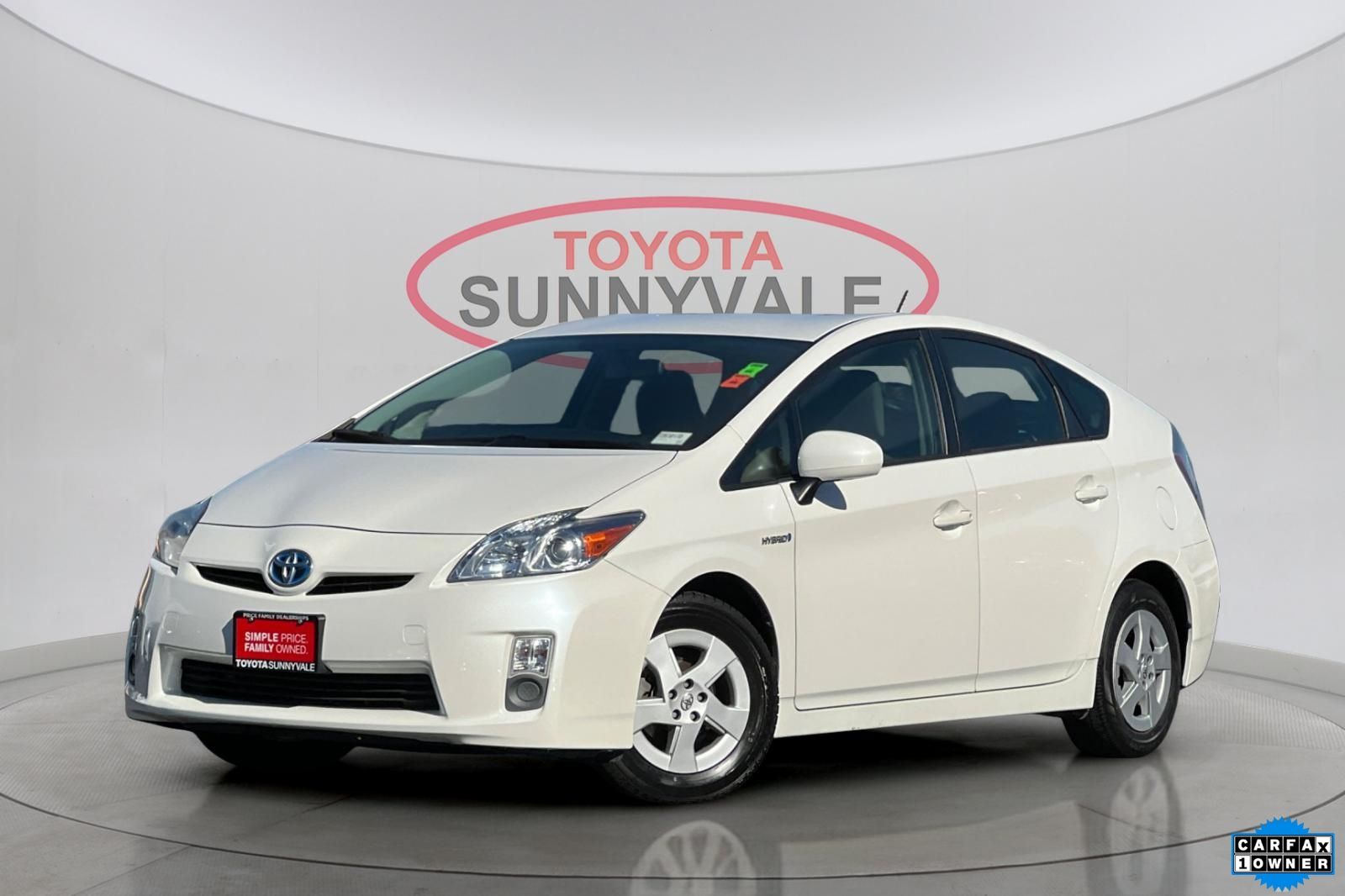 2010 Toyota Prius III