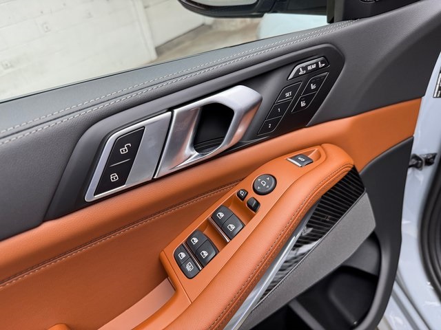2026 Bmw X7 M60i photo 10