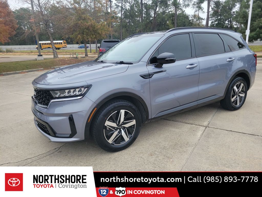2022 Kia Sorento S's photo