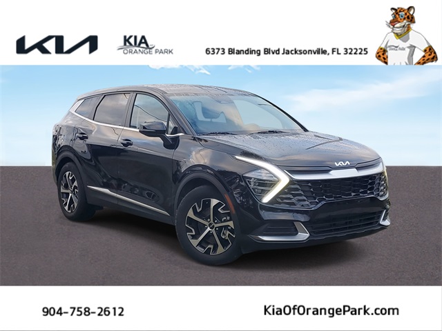 2024 Kia Sportage EX's photo