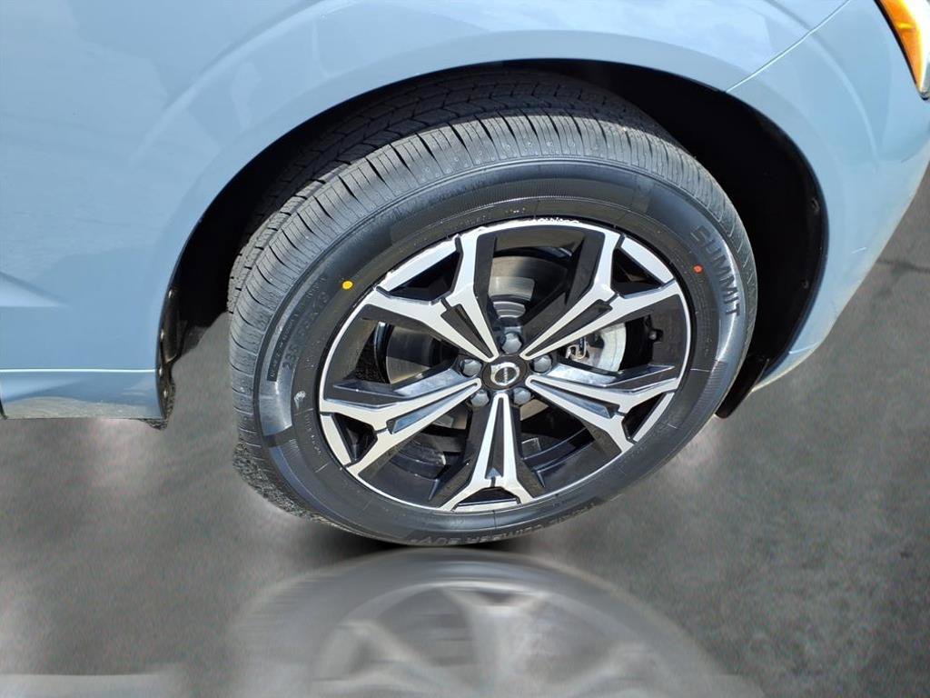 2022 Volvo XC60 B5 Momentum photo 10