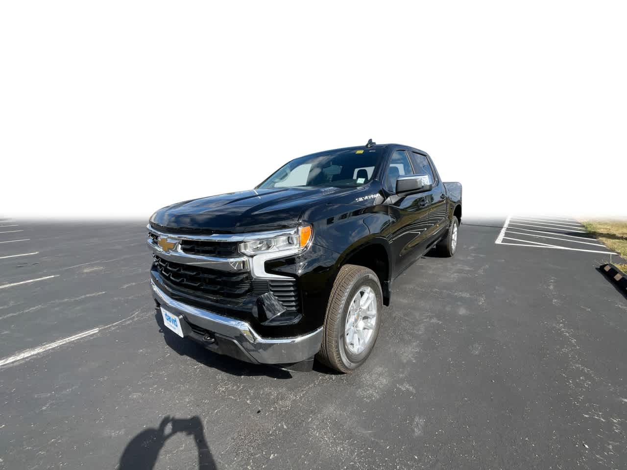 2026 Chevrolet Silverado 1500 LT photo 3