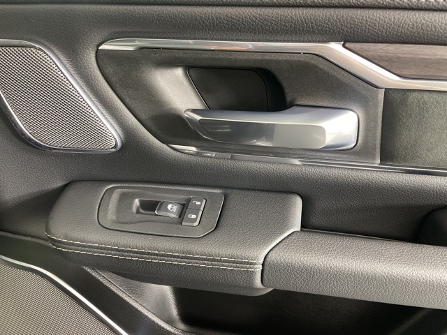 2026 Ram 1500 Laramie photo 13