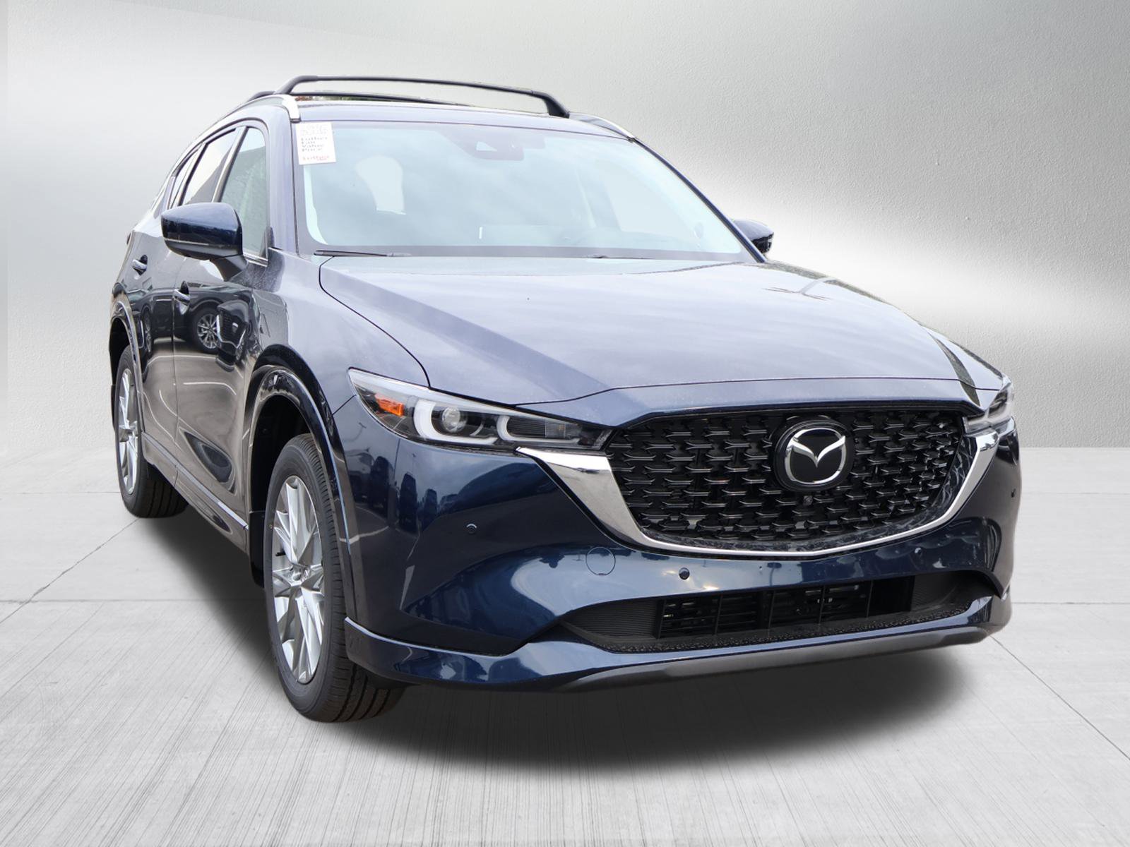 2025 Mazda CX-5 S Premium Plus package's photo