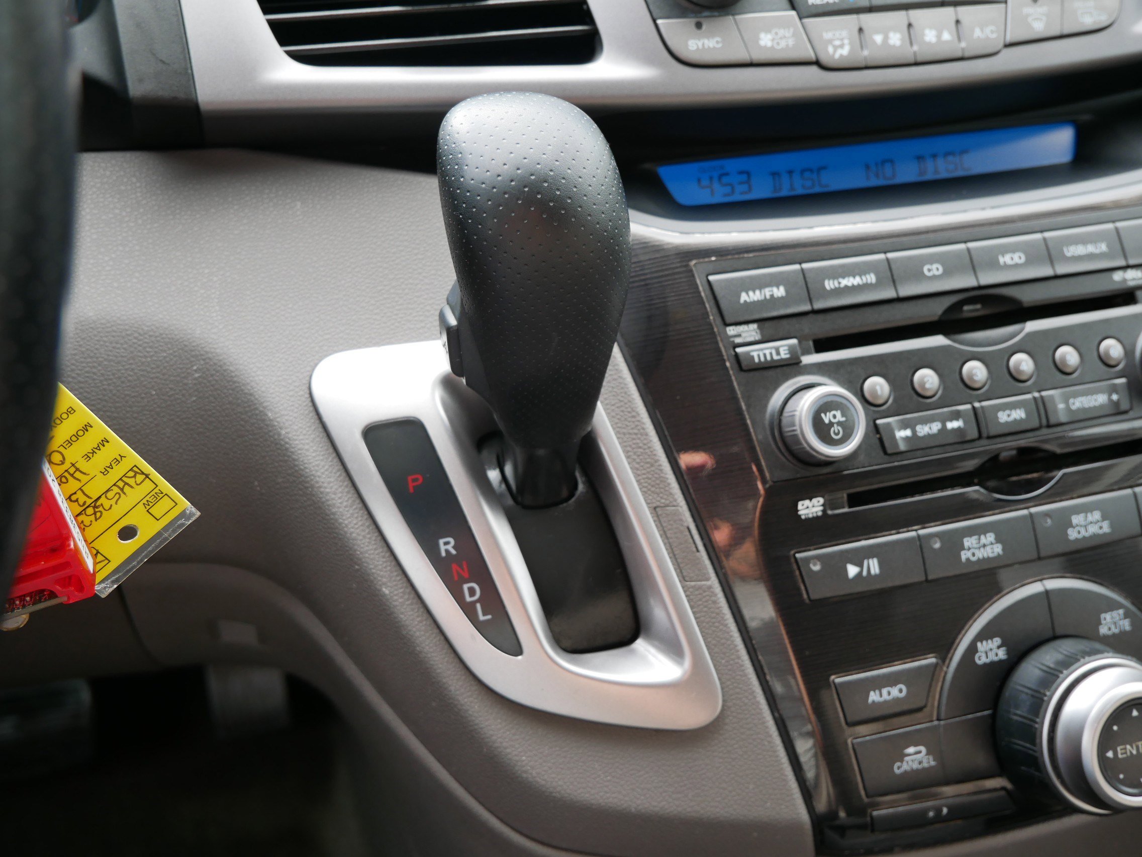 2013 Honda Odyssey Touring photo 24