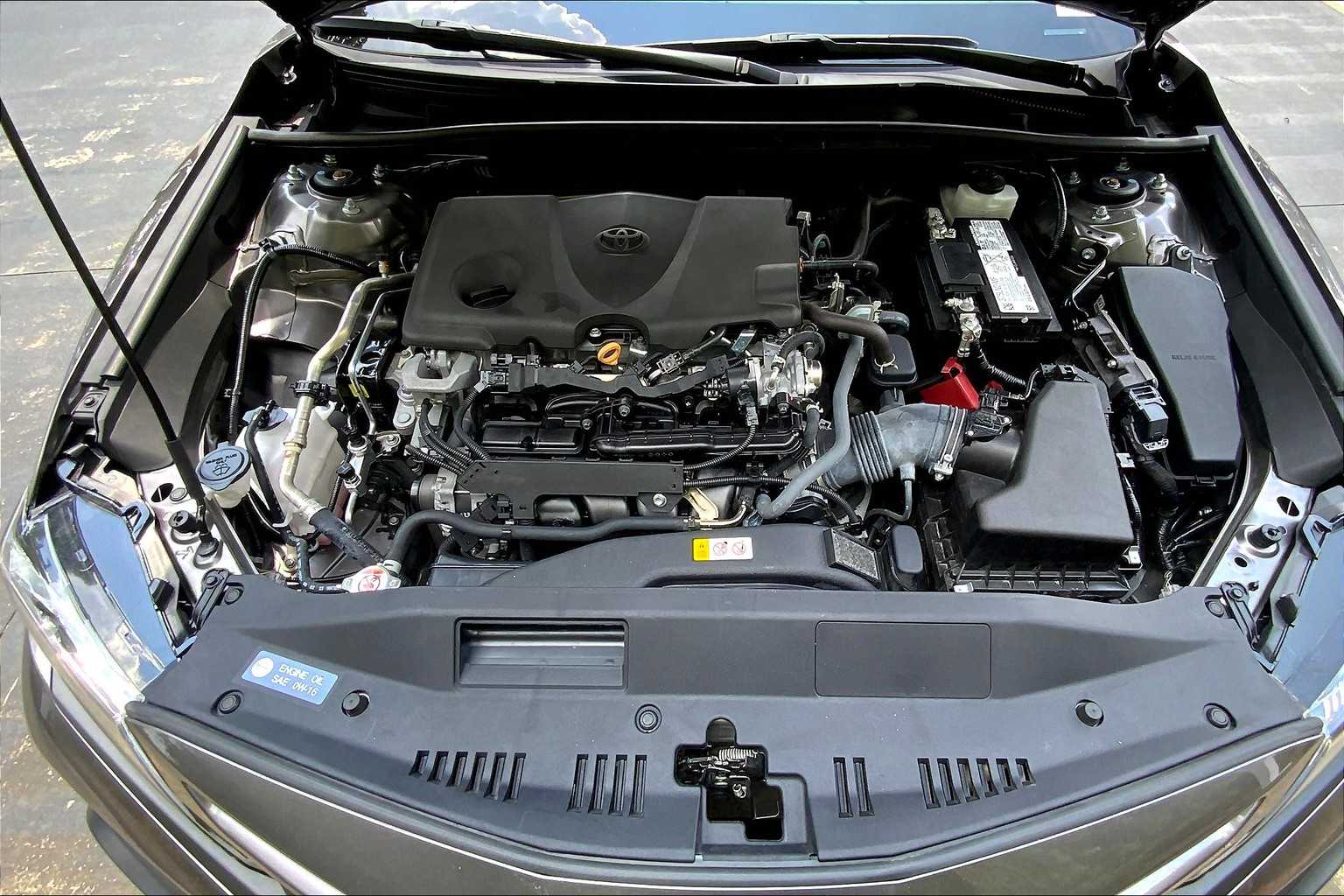 2024 Toyota Camry SE photo 28