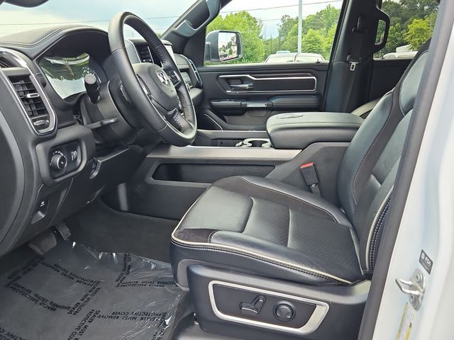 2024 Ram 1500 Laramie photo 4