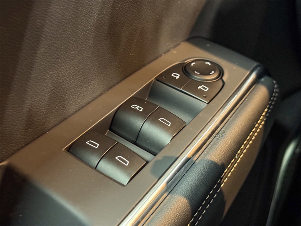 2025 Gmc Acadia Elevation photo 38
