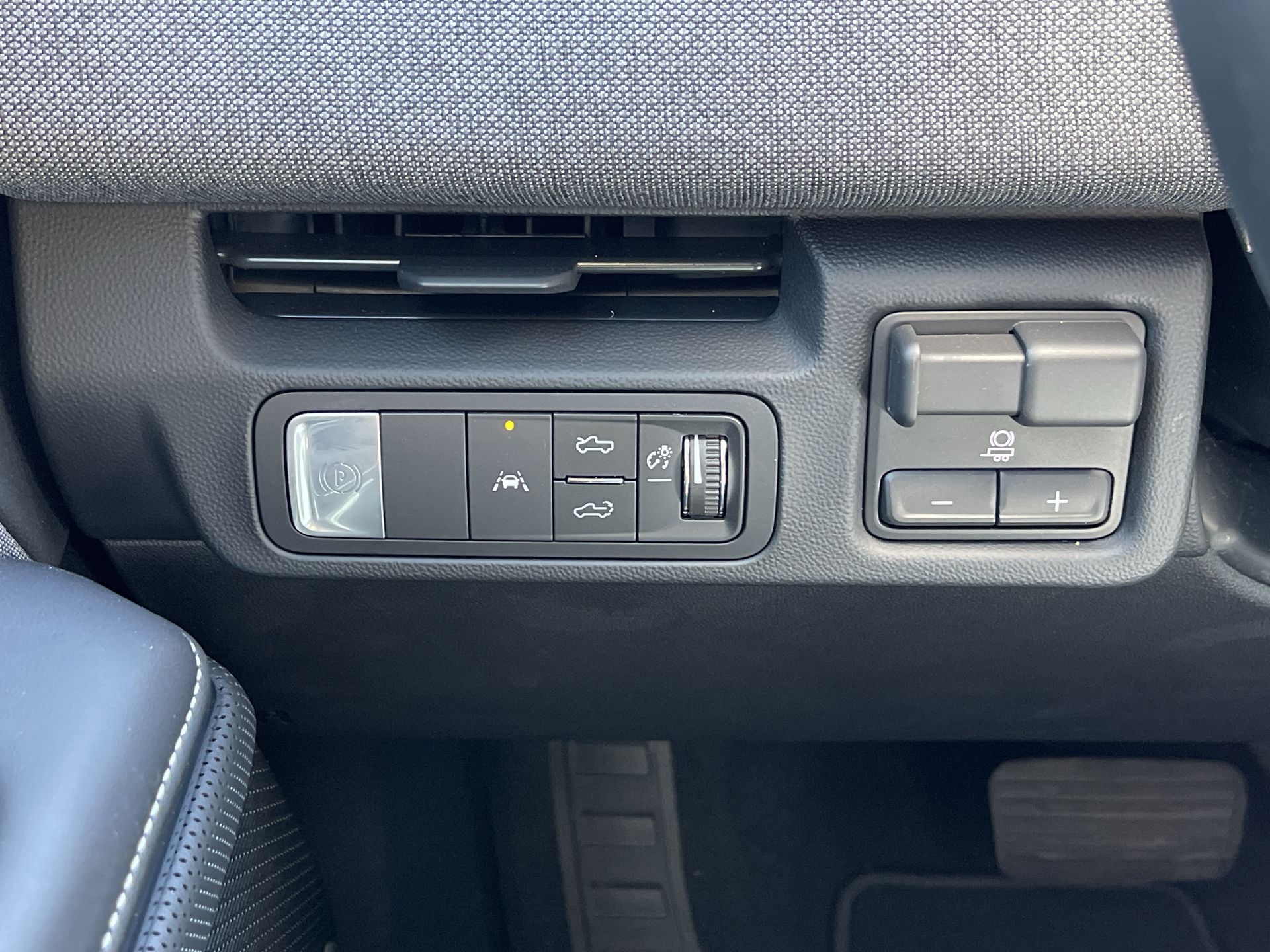 2026 Gmc Sierra Elevation photo 15