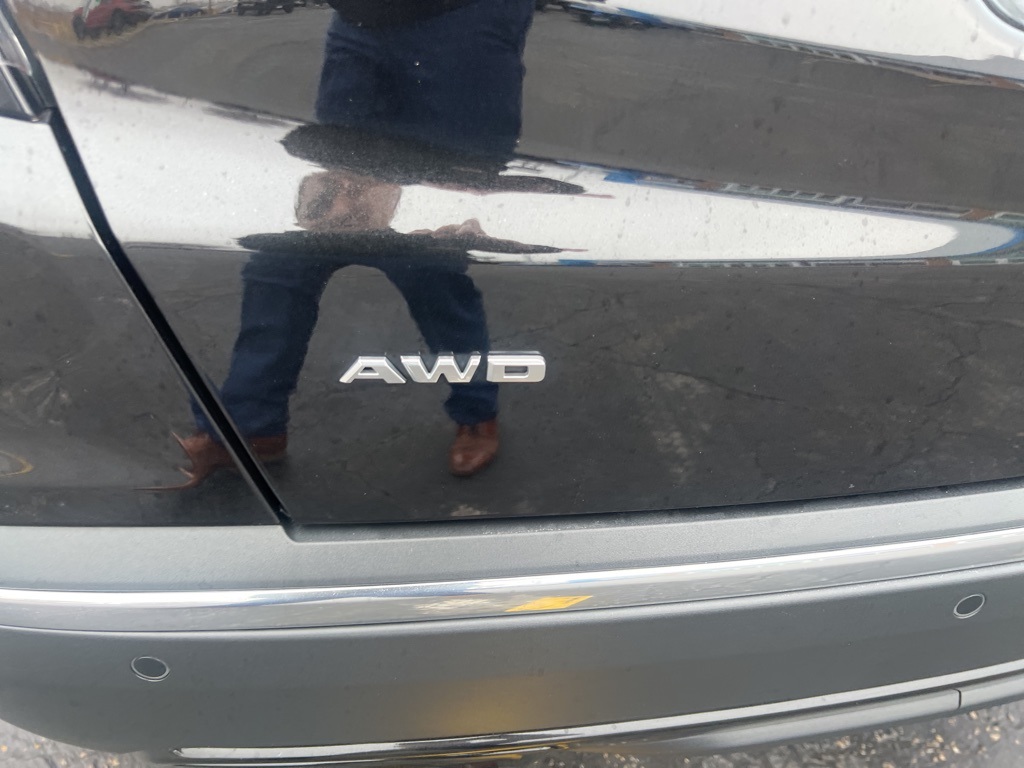 2024 CADILLAC XT5 - Image 6