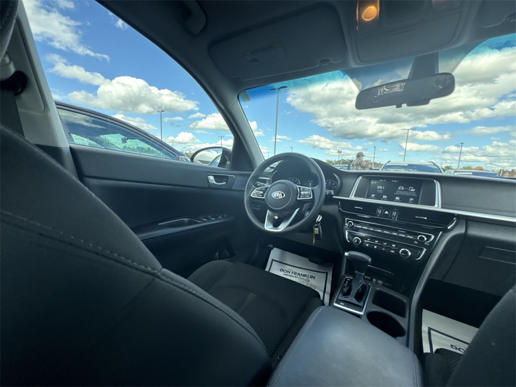 2019 Kia Optima LX photo 15