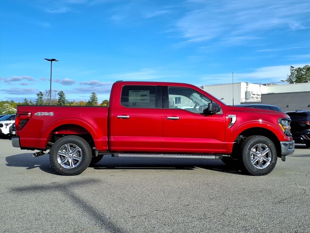 2024 Ford F-150 XLT photo 2