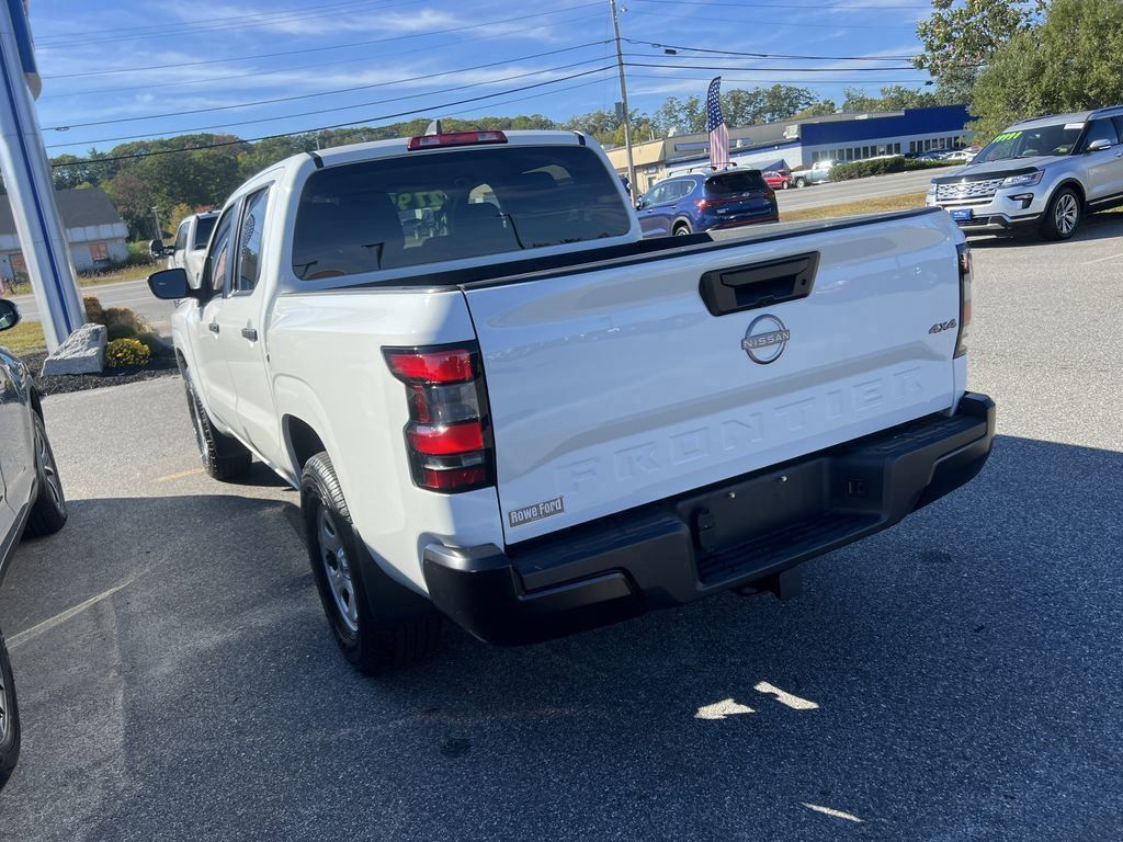 2022 Nissan Frontier S photo 4