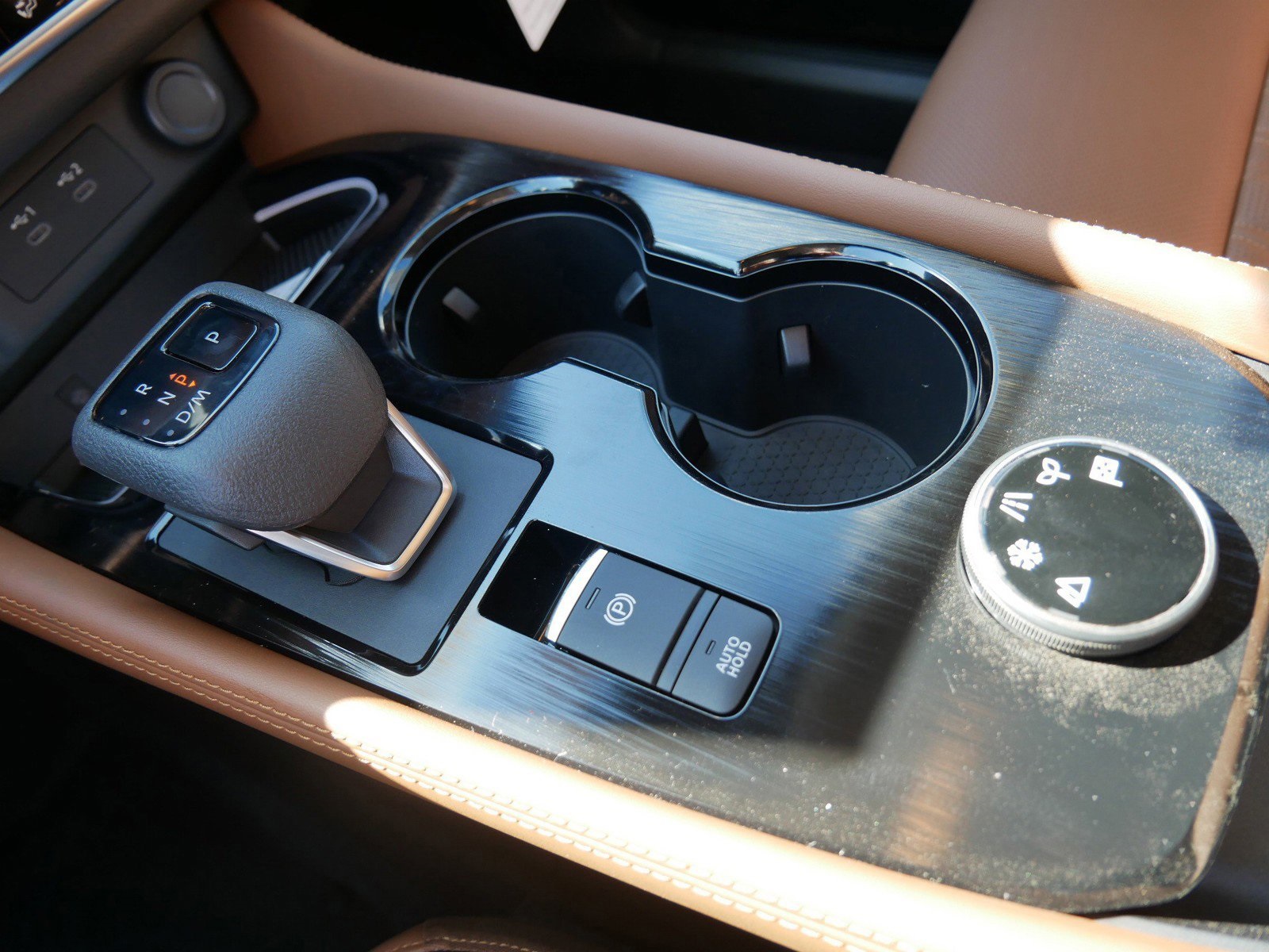 2026 Nissan Rogue Platinum photo 4
