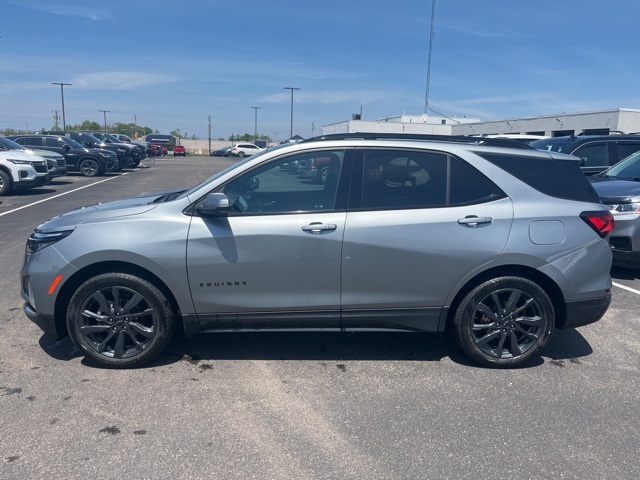2024 Chevrolet Equinox RS photo 3