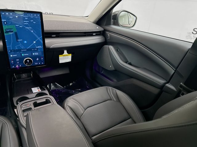 2025 Ford Mustang Mach-E Premium photo 21