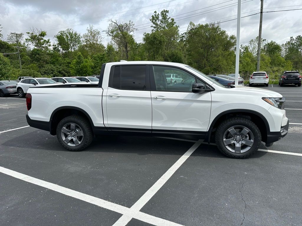 2025 Honda Ridgeline TrailSport photo 6