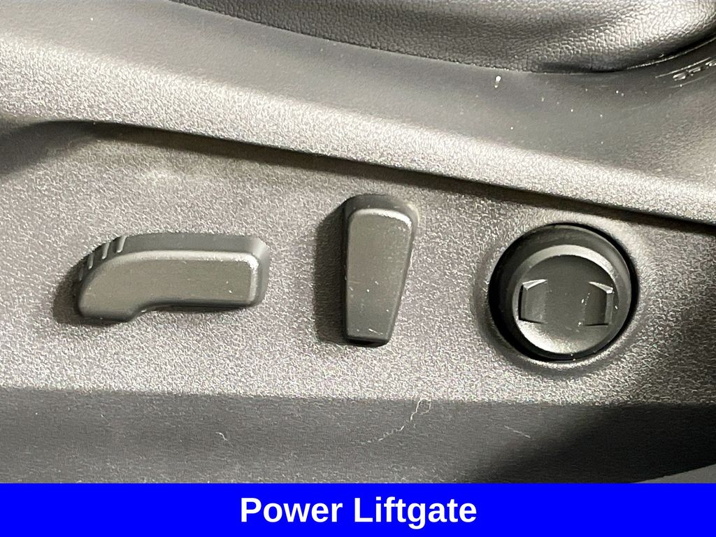 2022 Subaru Outback Limited photo 21