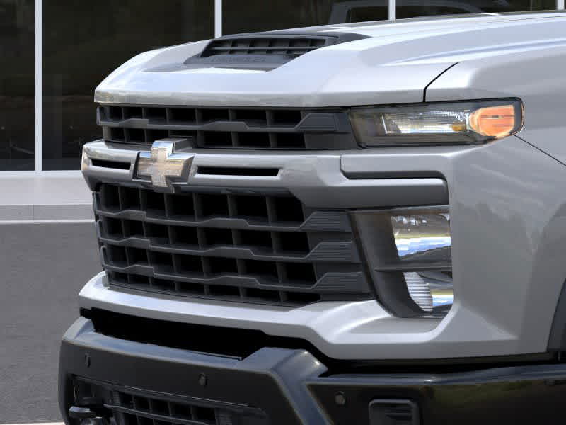 2026 Chevrolet Silverado 2500HD Custom photo 13