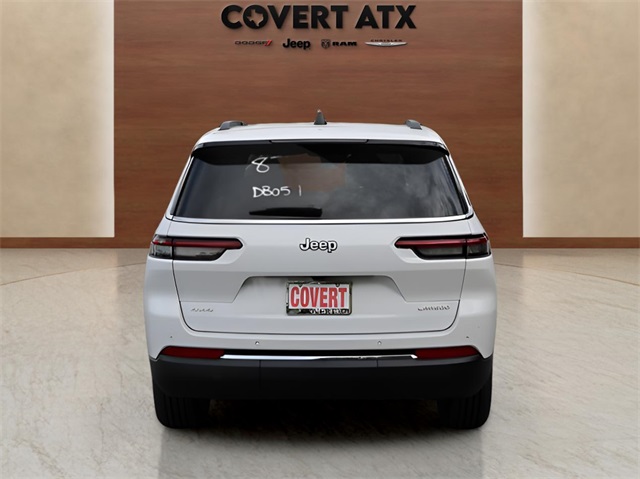 2025 Jeep Grand Cherokee Laredo X photo 4