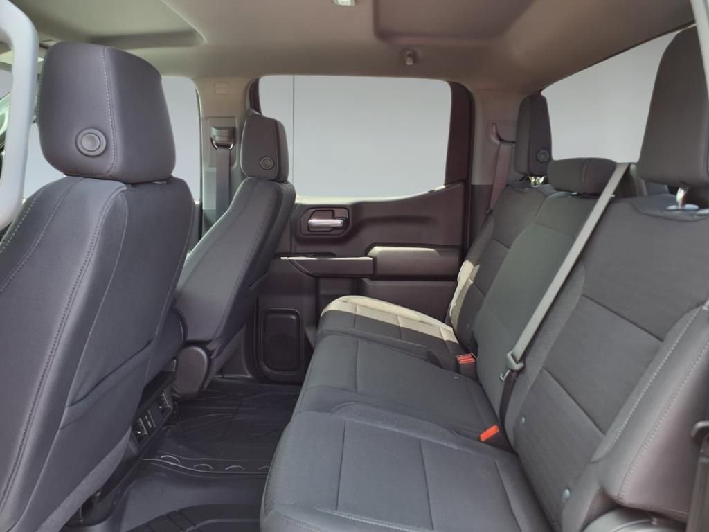 2025 Chevrolet Silverado 1500 Custom photo 20