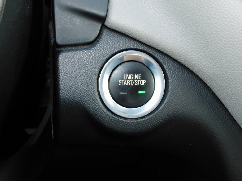 2020 Chevrolet Equinox LT photo 28