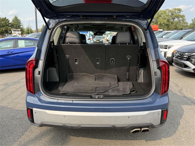 2023 Kia Telluride S photo 28