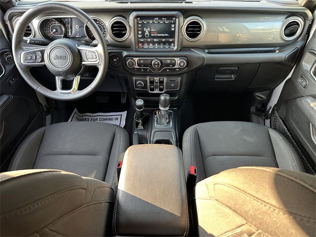 2023 Jeep Gladiator Overland photo 14
