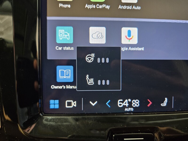 2024 Volvo XC60 B5 Plus photo 34