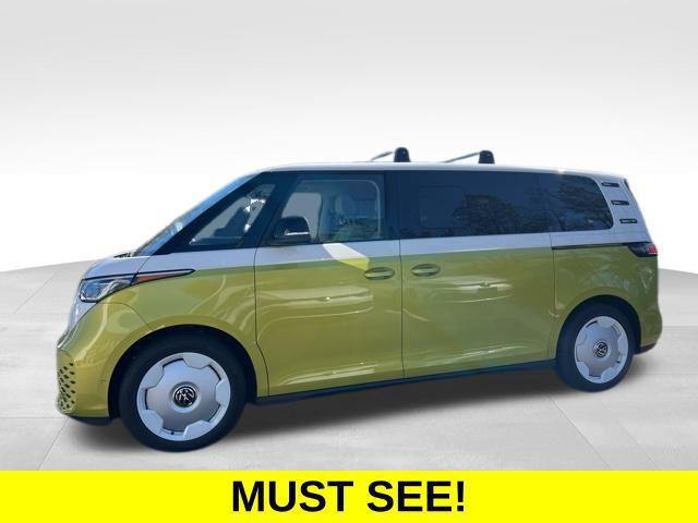 2025 Volkswagen ID. Buzz photo 3