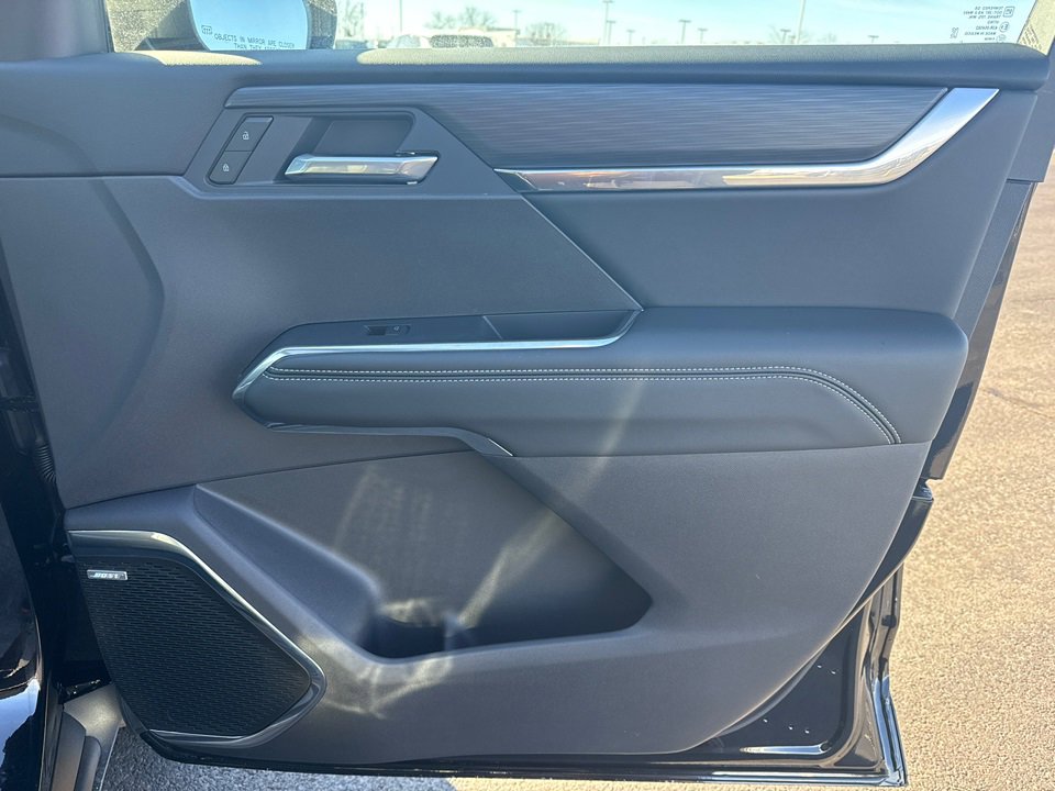 2025 Gmc Acadia Elevation Black Edition photo 35