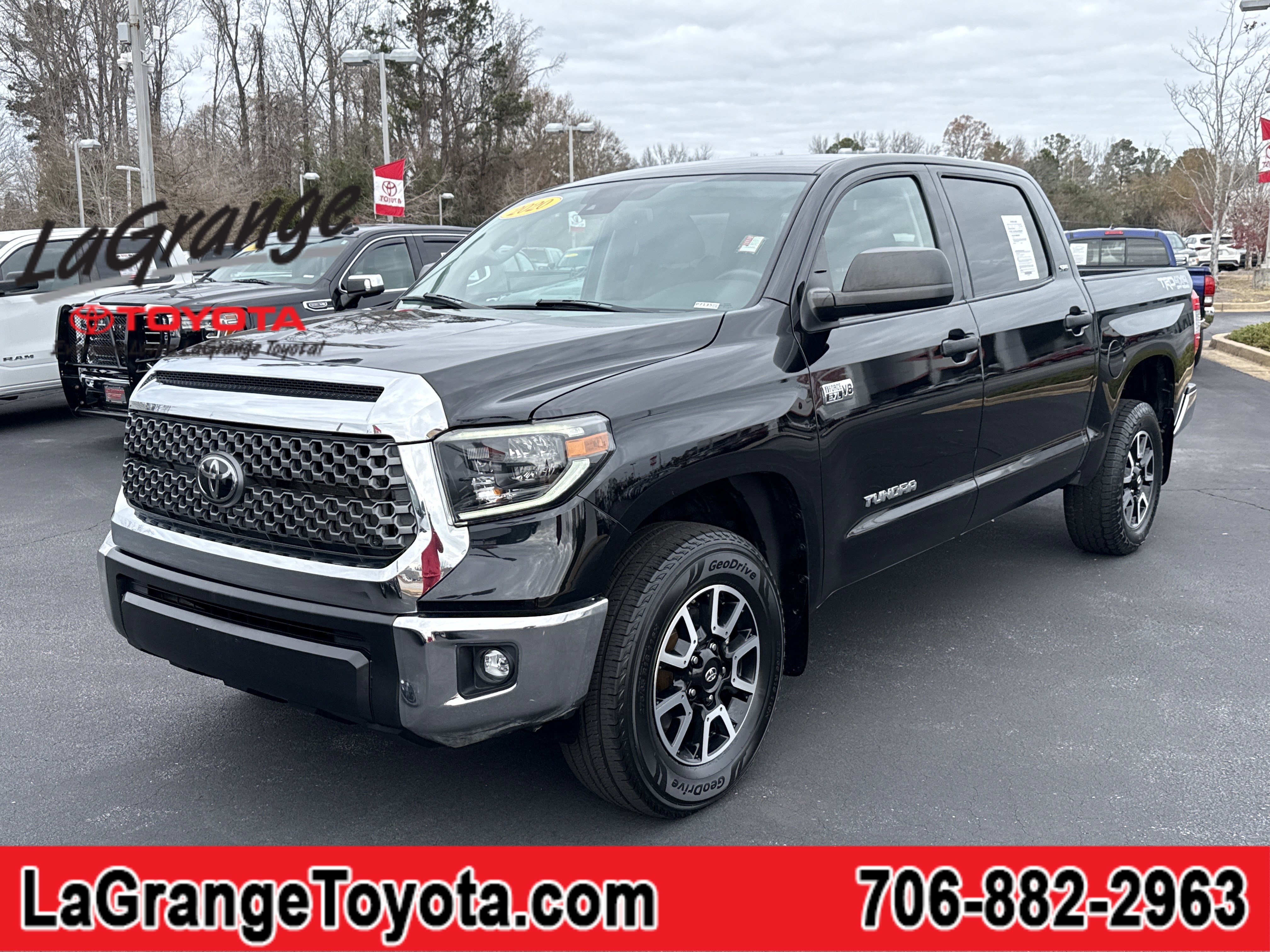 2020 Toyota Tundra SR5's photo